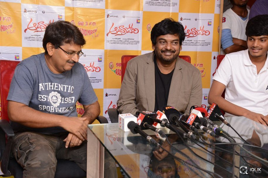 Andhra-Pori-Movie-Song-Launch-at-Radio-Mirchi